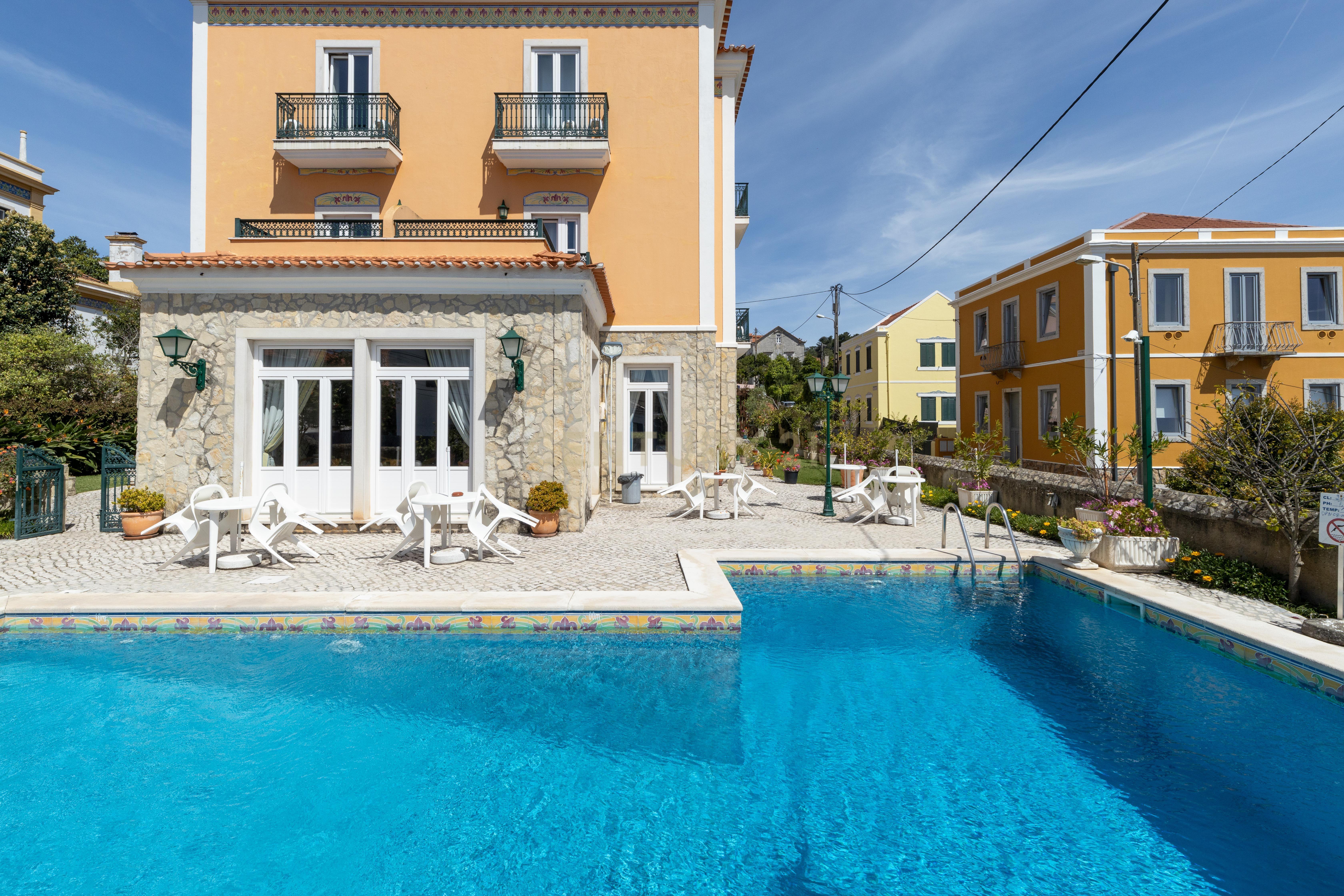 Hotel de Charme no Estoril - Image 7