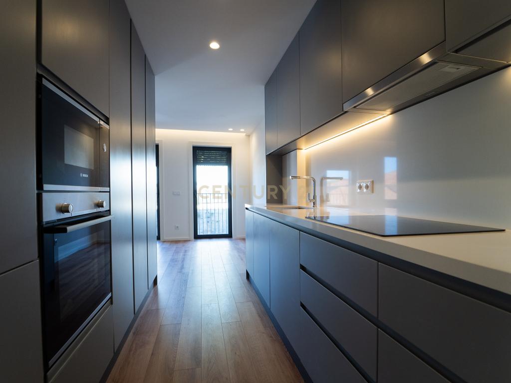 Apartamento T1 - Bonfim - Image 2