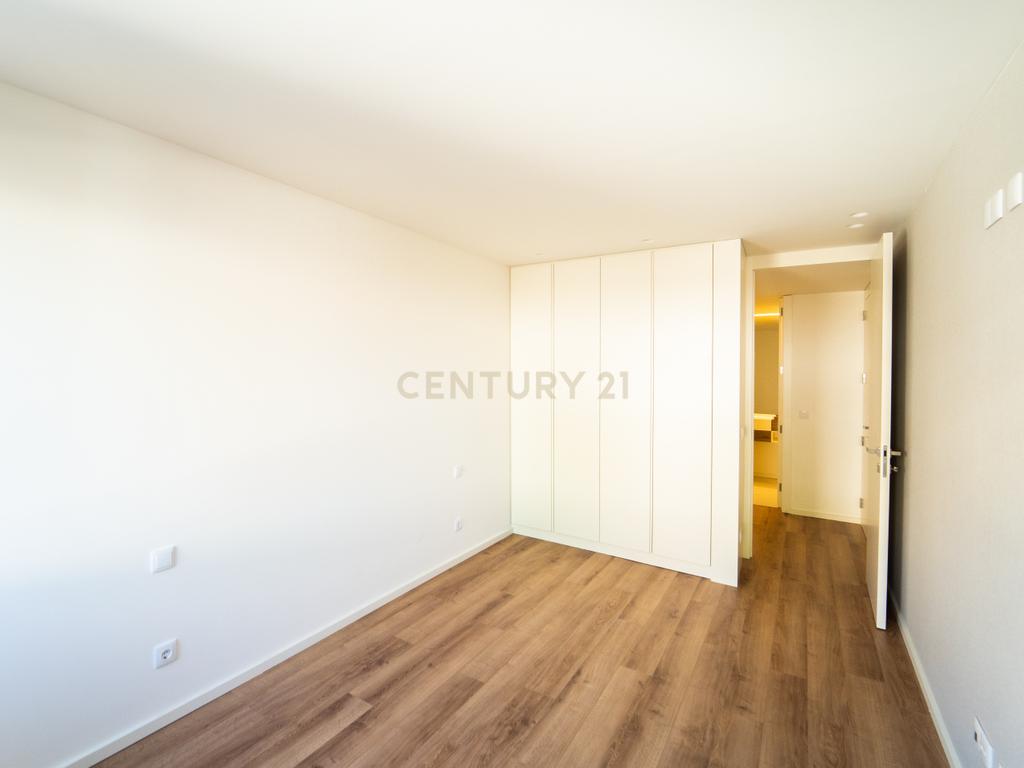 Apartamento T1 - Bonfim - Image 16