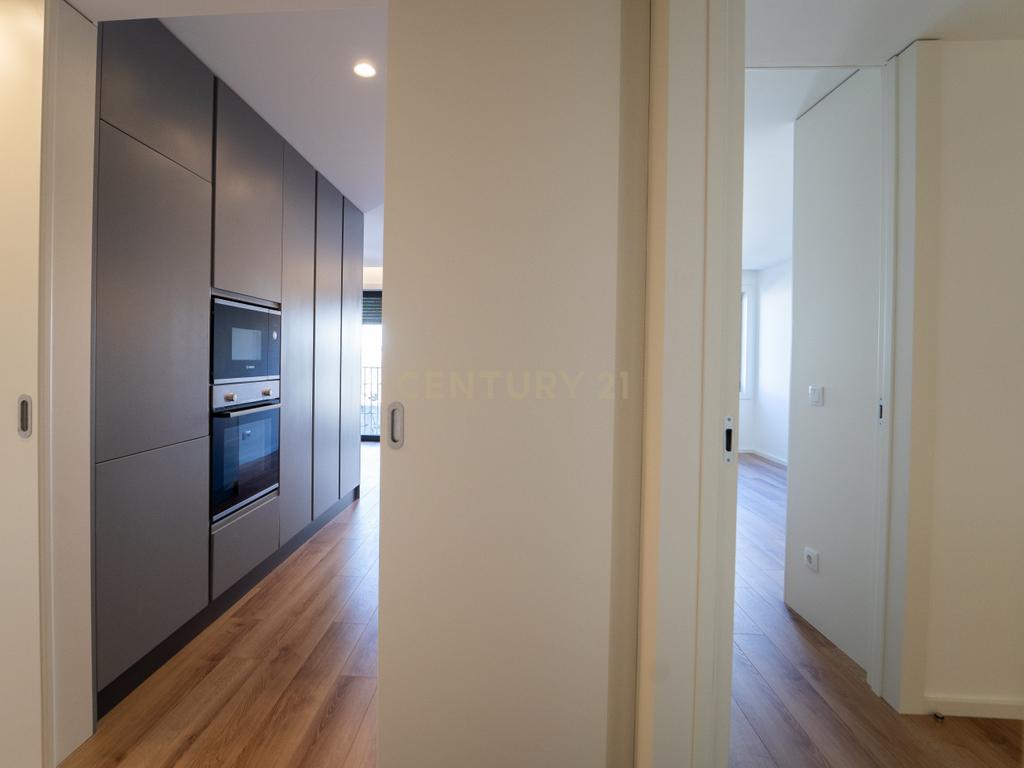 Apartamento T1 - Bonfim - Image 32