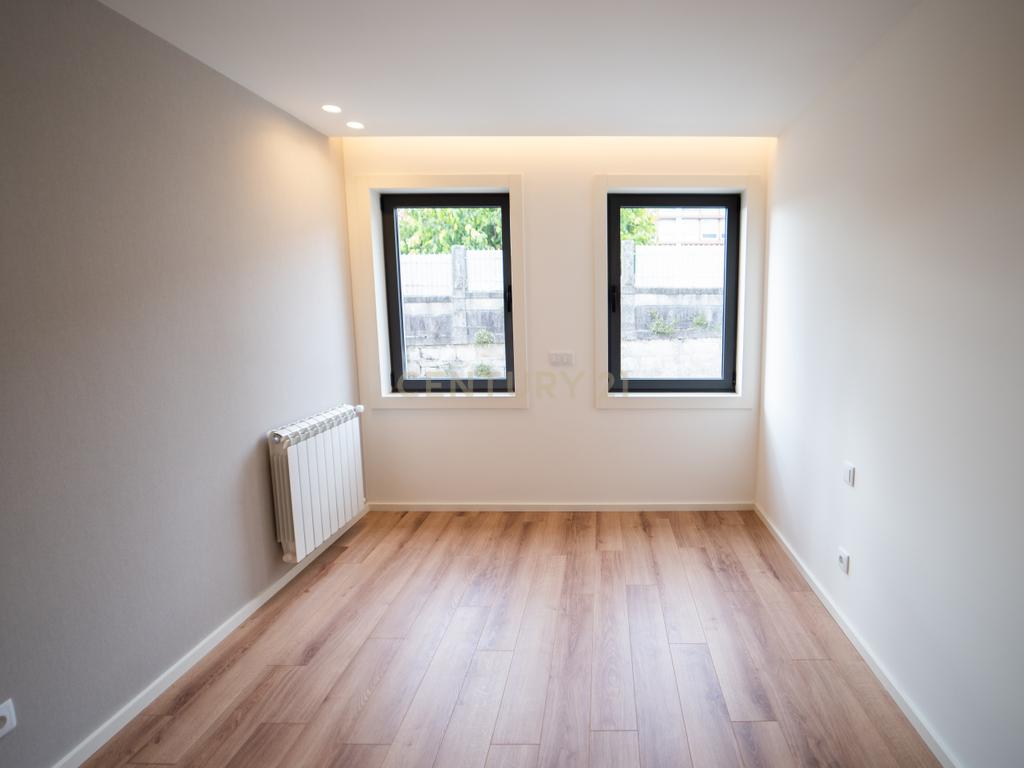 Apartamento T1 - Bonfim - Image 37