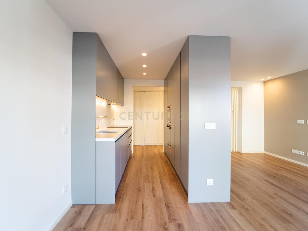 Apartamento T1 - Bonfim - Image 44