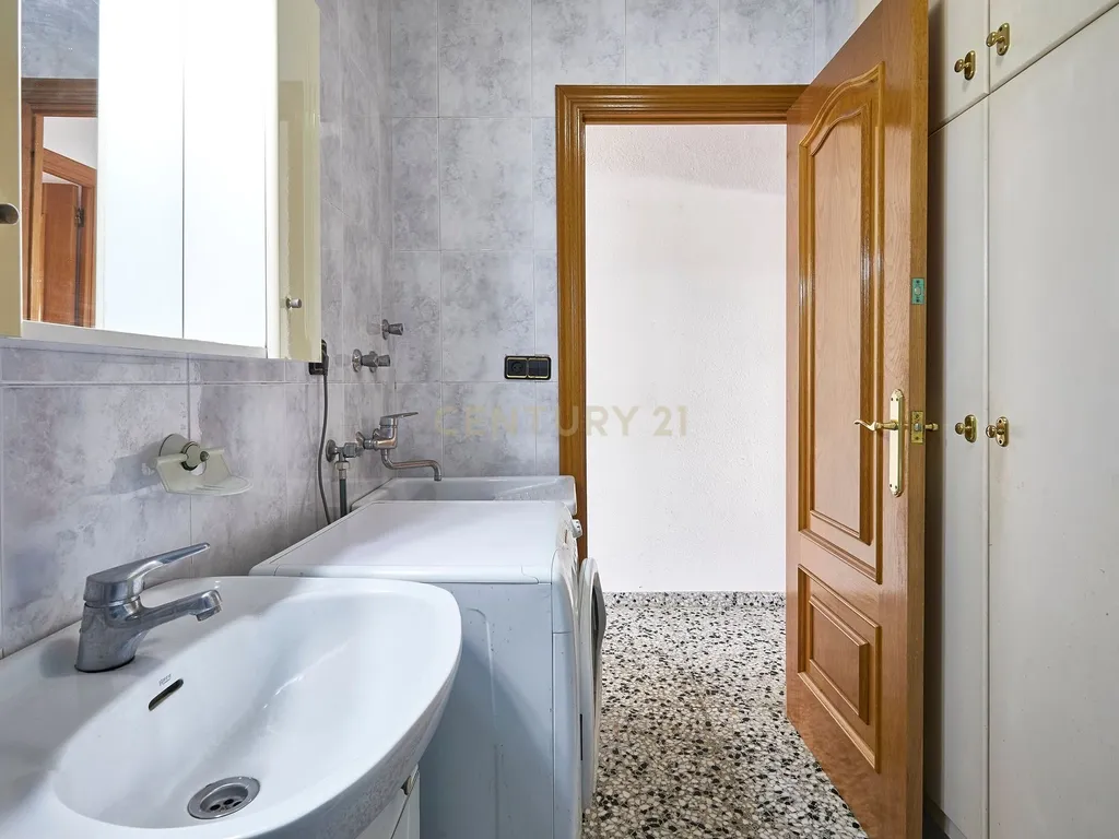 Apartamento em Montcada i Reixac, Barcelona - 3 Quartos - Image 16