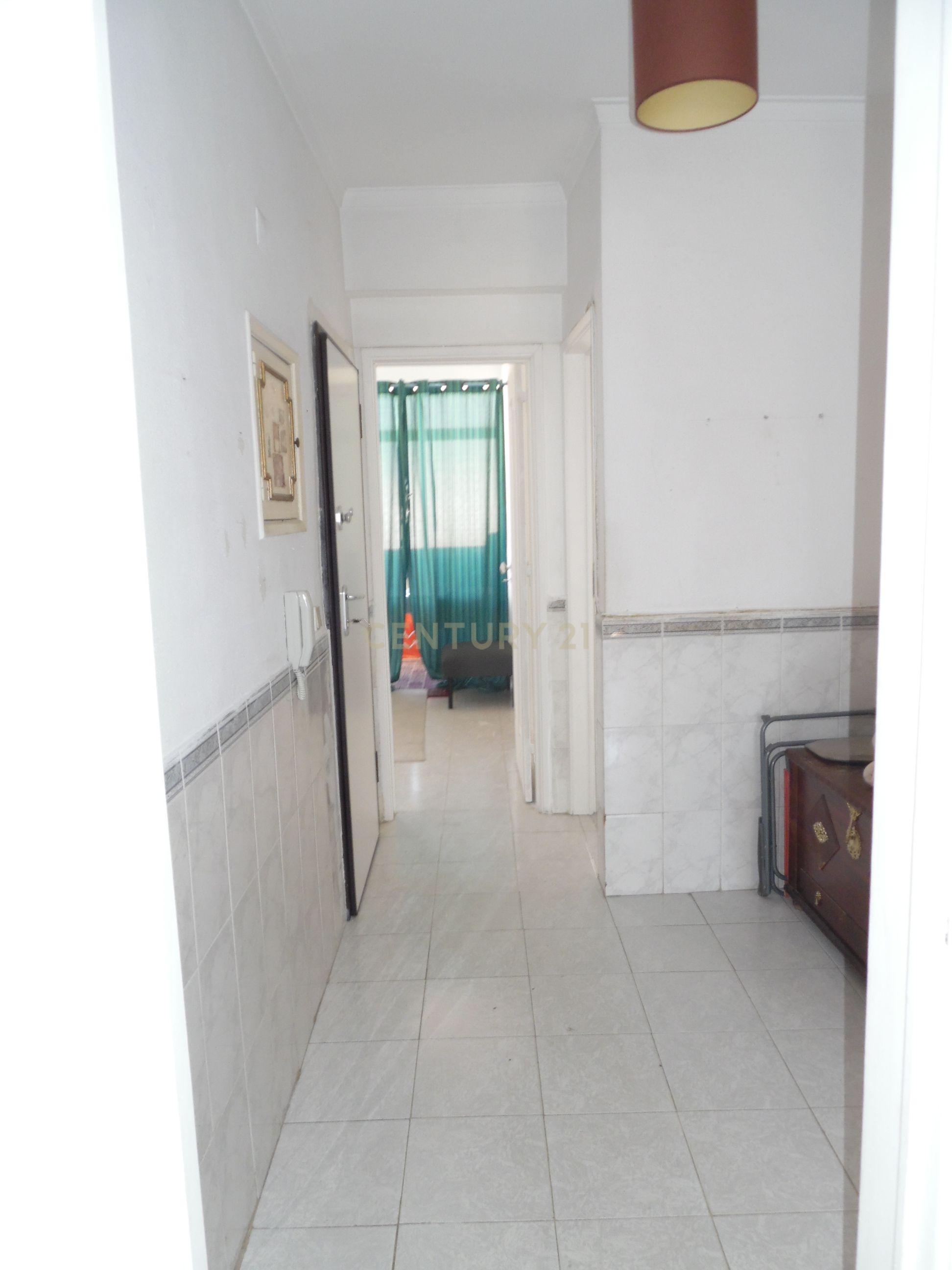 Fotografia 8 de Apartamento T2 com Vista Panorâmica em Barreiro