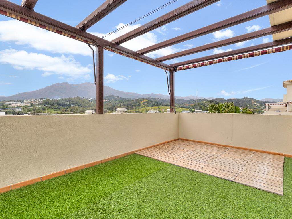 Incrível cobertura duplex no coração de Estepona - Image 3