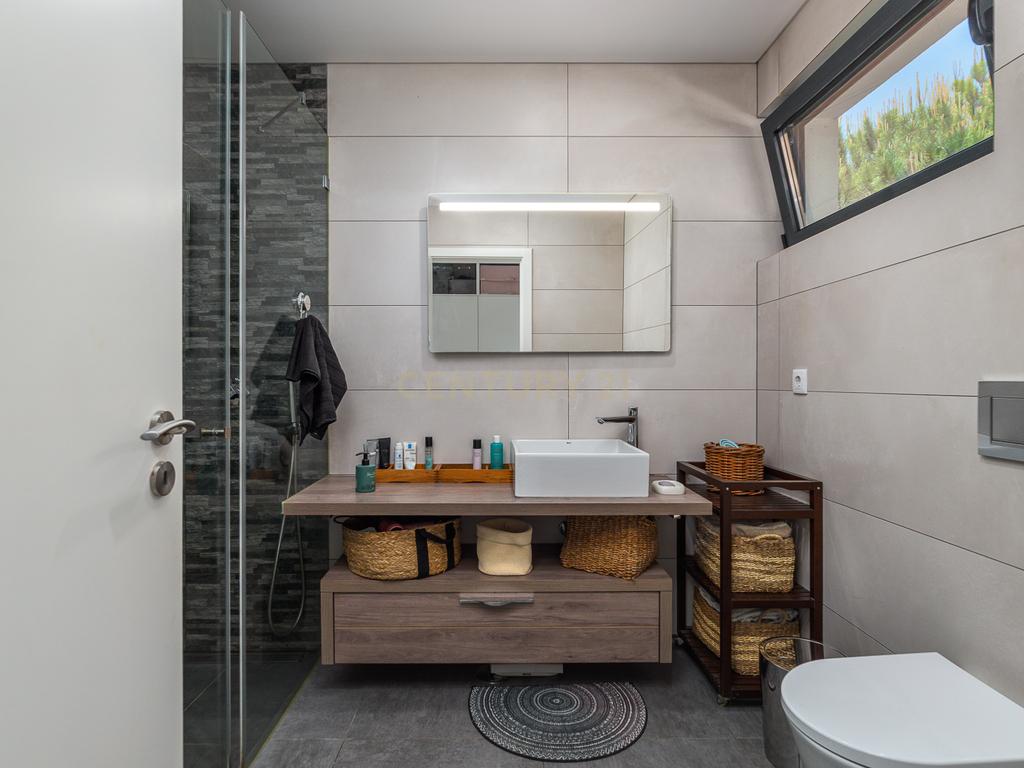 Casa Nova em Sesimbra (Castelo) com Piscina e Luxo - Image 27