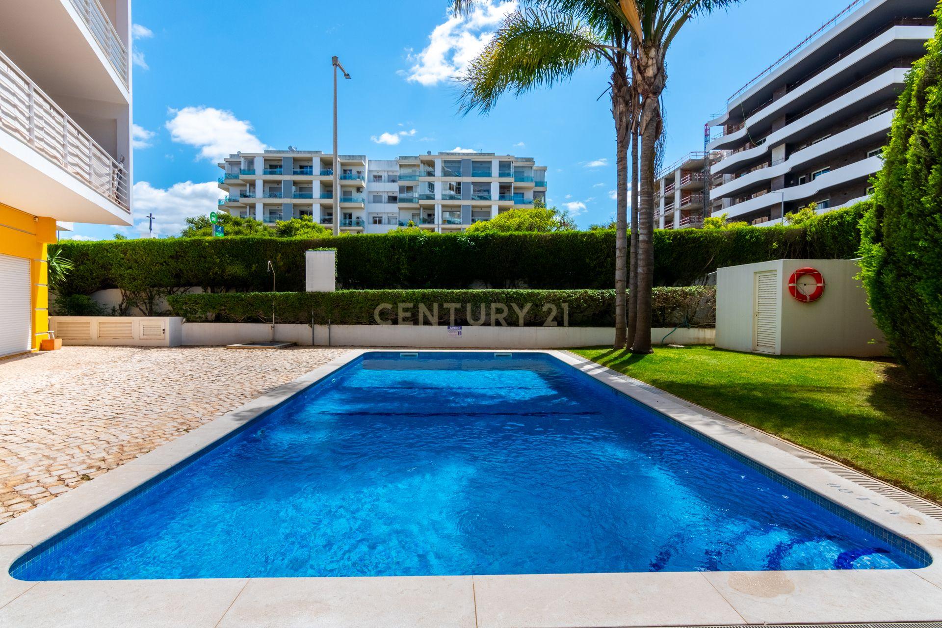 Apartamento T2 com Piscina em Portimão - 270.000€ - Image 4
