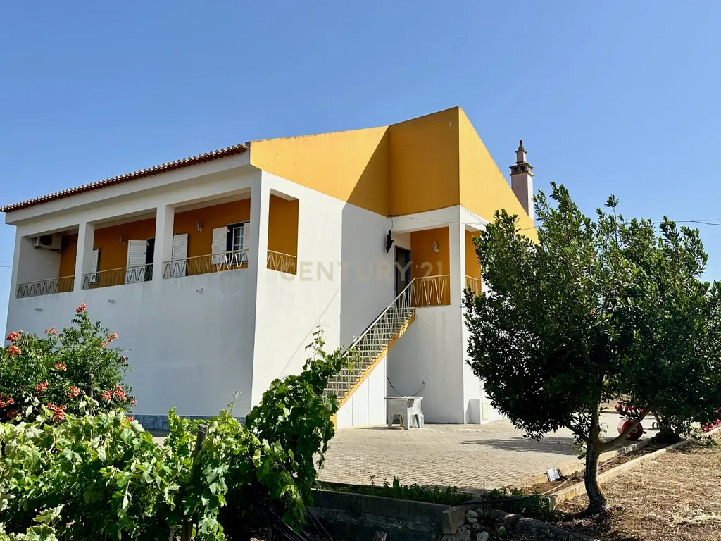 Alentejo-BEJA- Nossa Senhora das Neves, Excelente Quinta, com MORADIA de 267,3 m2 , Casa de Monte de 90 m2 e 23000 m2 de Terreno com Furo e Poço - Image 3
