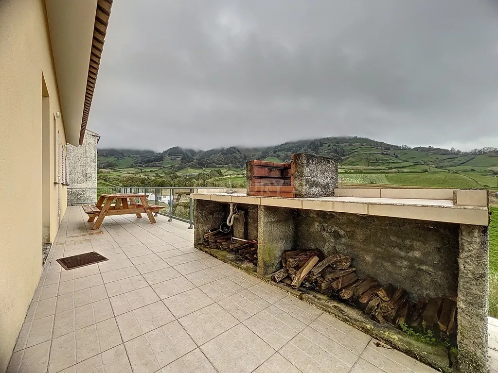 Casa Luxuosa com Vista Mar em Povoação, São Miguel - Image 3