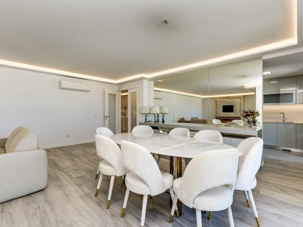 T3 com terraço e VISTA MAR em condomínio de luxo na Ericeira - Image 7