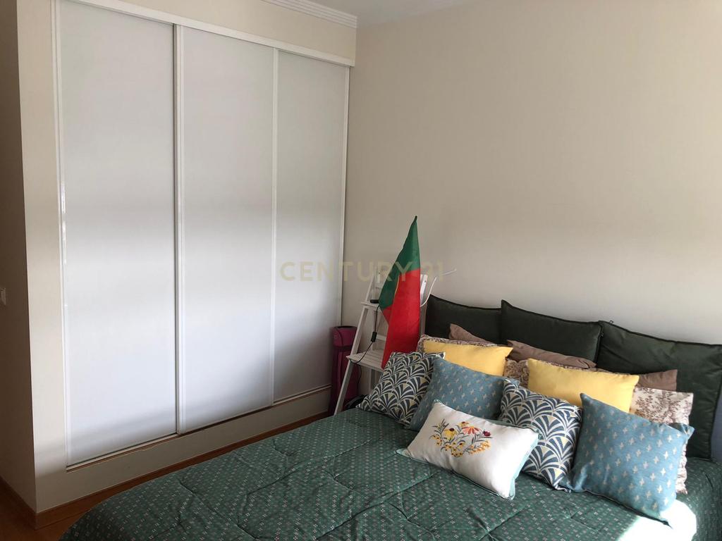 Apartamento T3 – Centro de Portimão - Image 15