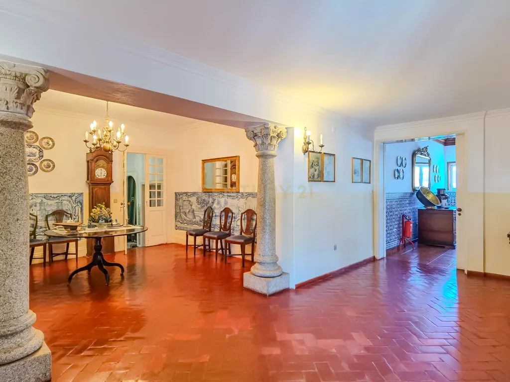 Quinta Santo António — Um refúgio único com piscina privada e potencial ilimitado na Maia - Image 44