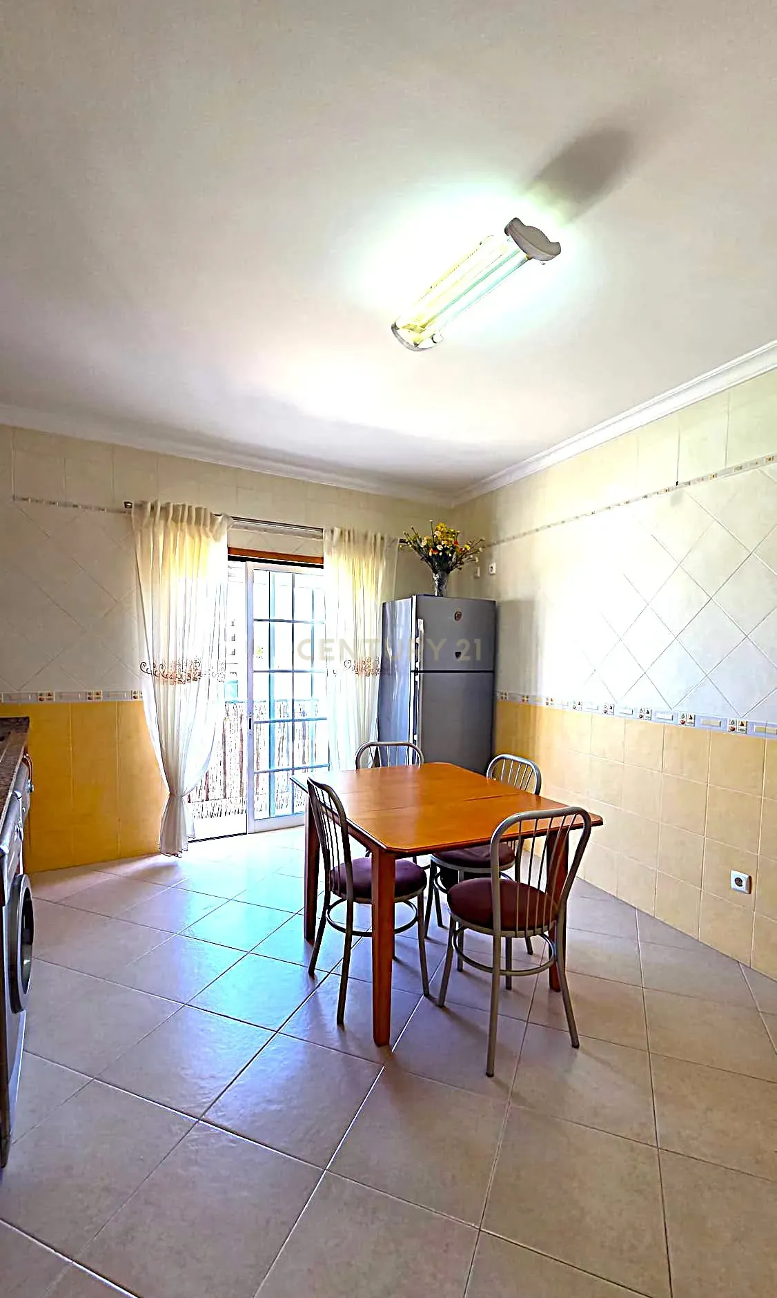 Fotografia 6 de Apartamento T1  na baixa de Olhão