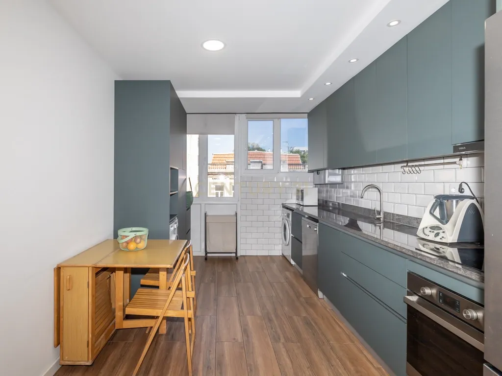 Apartamento 3 Ass. no centro de Setúbal – Av. 22 de Dezembro - Image 34