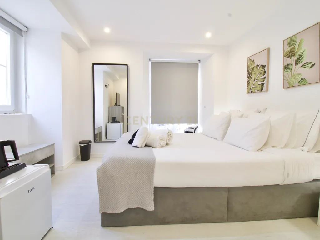 Apartamento Duplex em Alojamento Local - Almada - Image 38