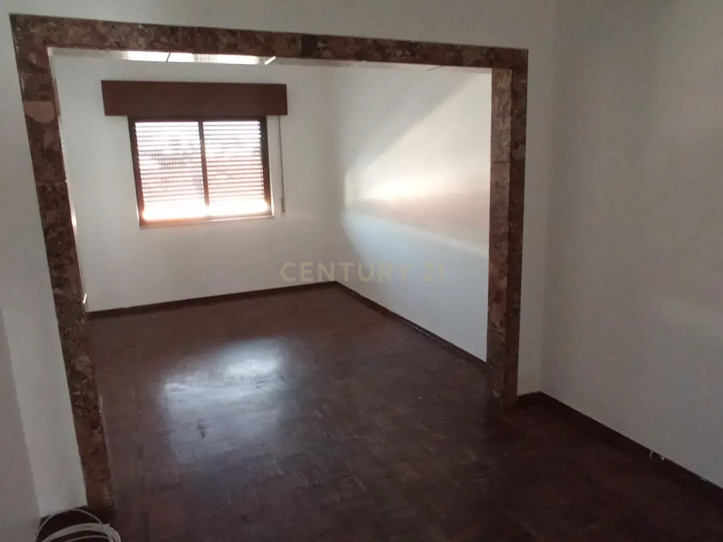 Apartamento t2, em São Sebastião, Setubal - Image 11