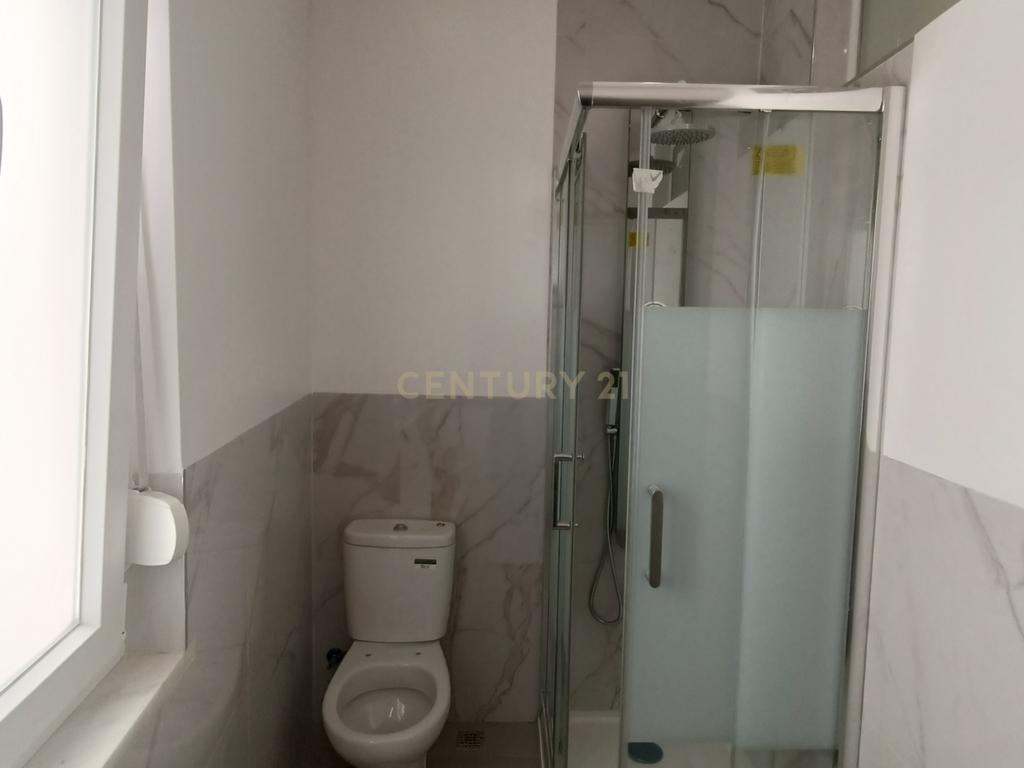Prédio - Vila Irene - Sacavém - 12 Apartamentos - Image 20