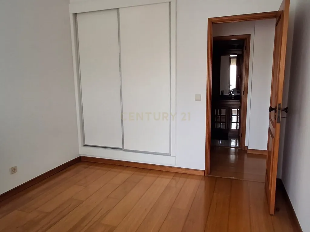 🏡 Apartamento T3 para Arrendamento – Vila do Conde | Vista Mar 🌊 - Image 8