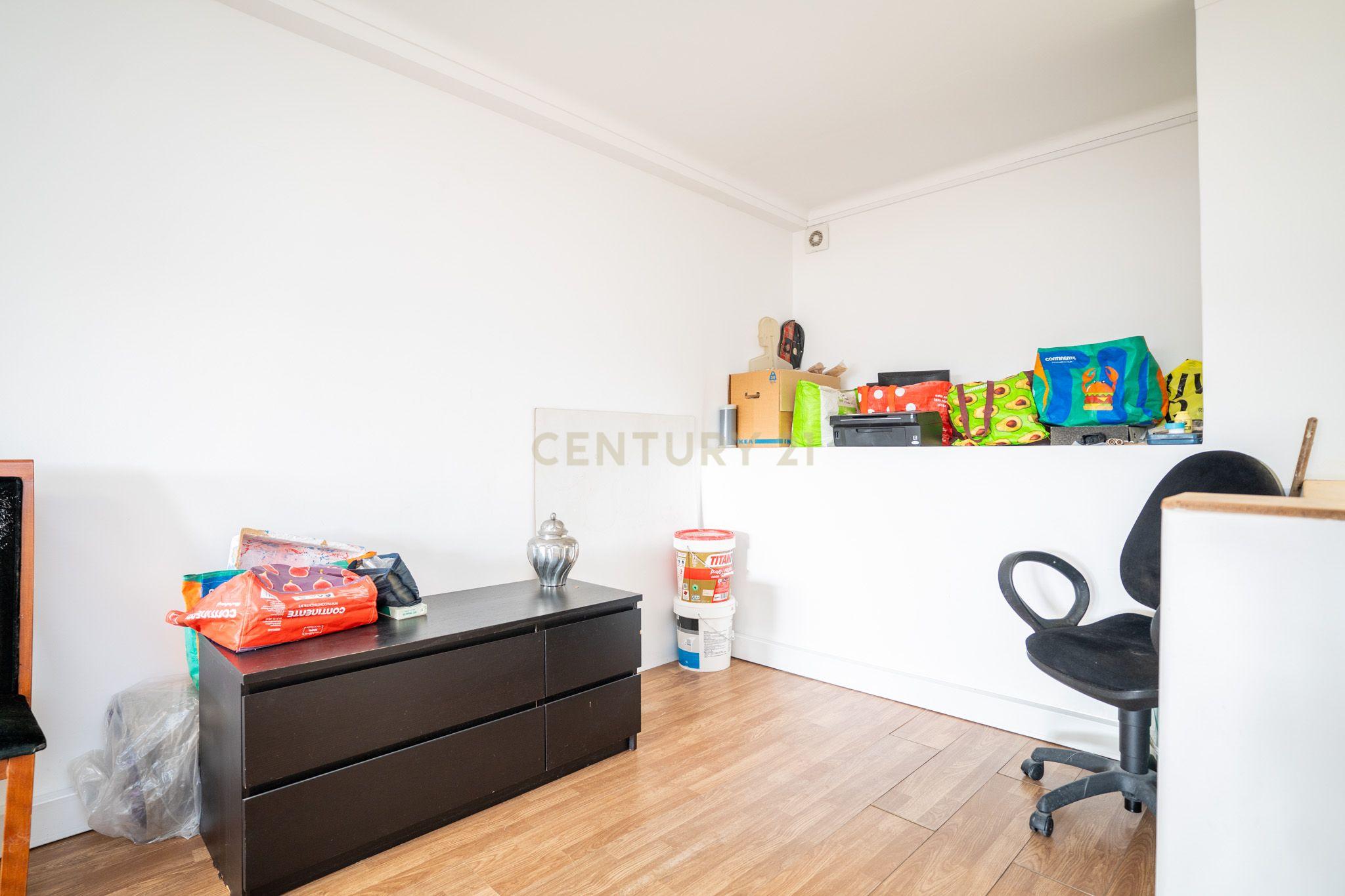 Fotografia 10 de Loja para Arrendamento | 78,5 m² | Estrada do Desvio – Lumiar