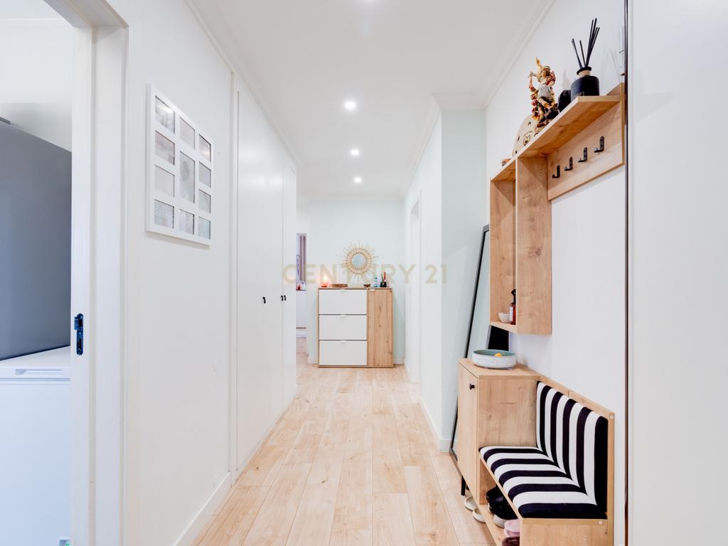Apartamento T3 em Serzedo, V.N. Gaia - Image 8