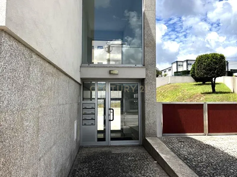 T3 recuado em Sobrado - Image 21