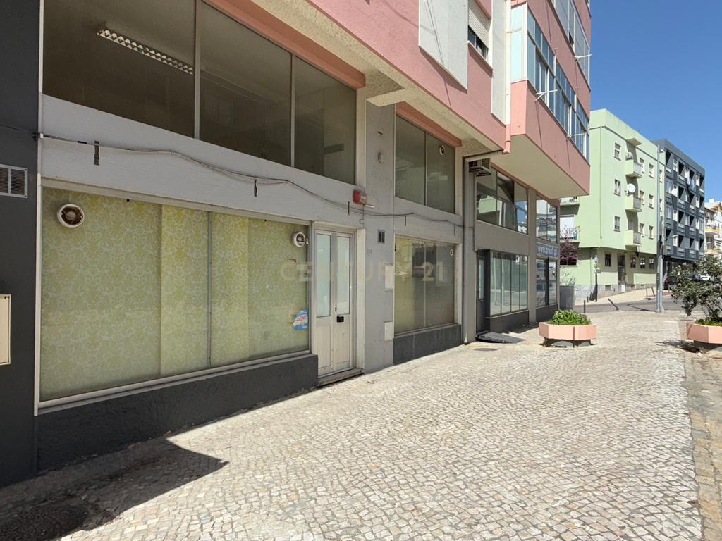 Loja para venda na Av Jaime Cortesão - Image 30