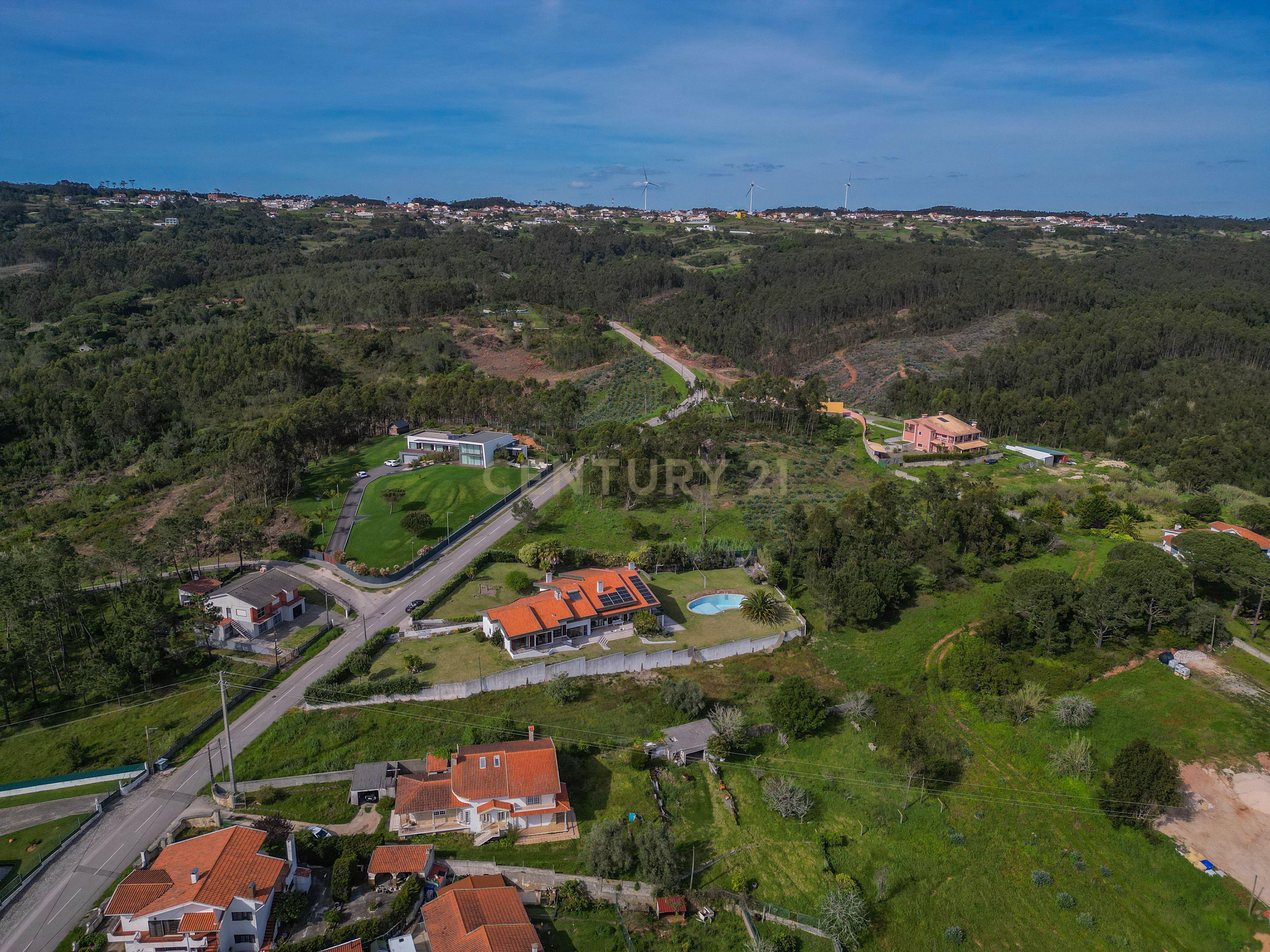 Luxuosa Moradia com Vista Mar na Figueira da Foz - Image 9