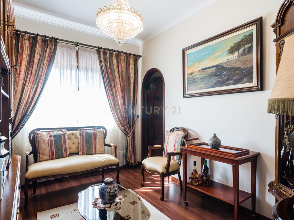 Apartamento T0, com Terraço, Agualva Cacém - Image 4