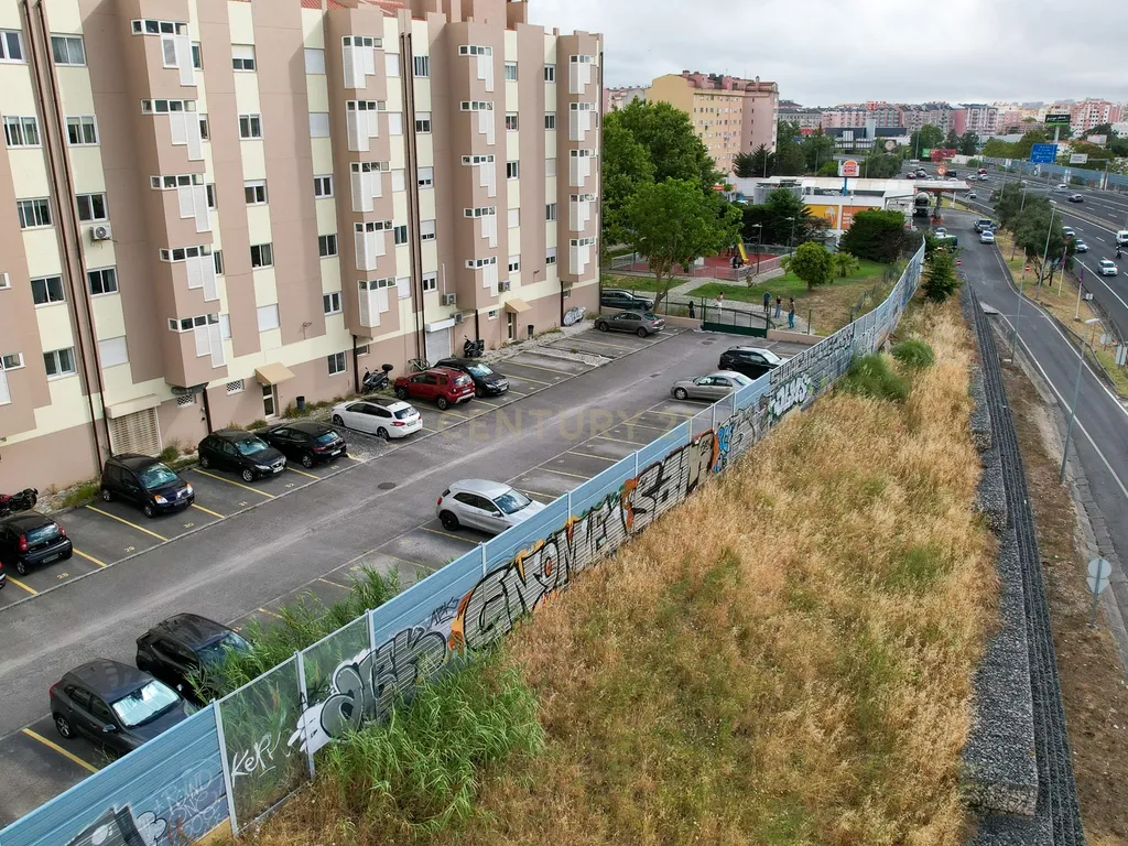 Lugar de estacionamento à venda – Alto da Faia II, Telheiras - Image 3