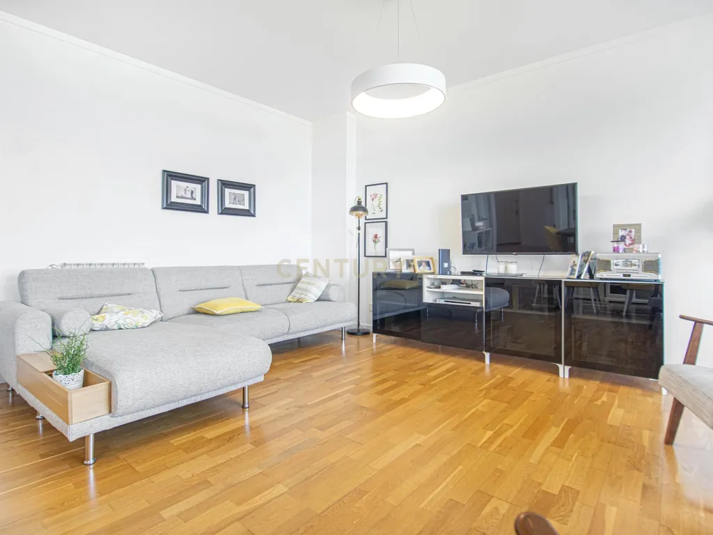 T3 com Vista Rio, Condomínio Privado com Jardim Infantil | Parque das Nações Sul - Image 11