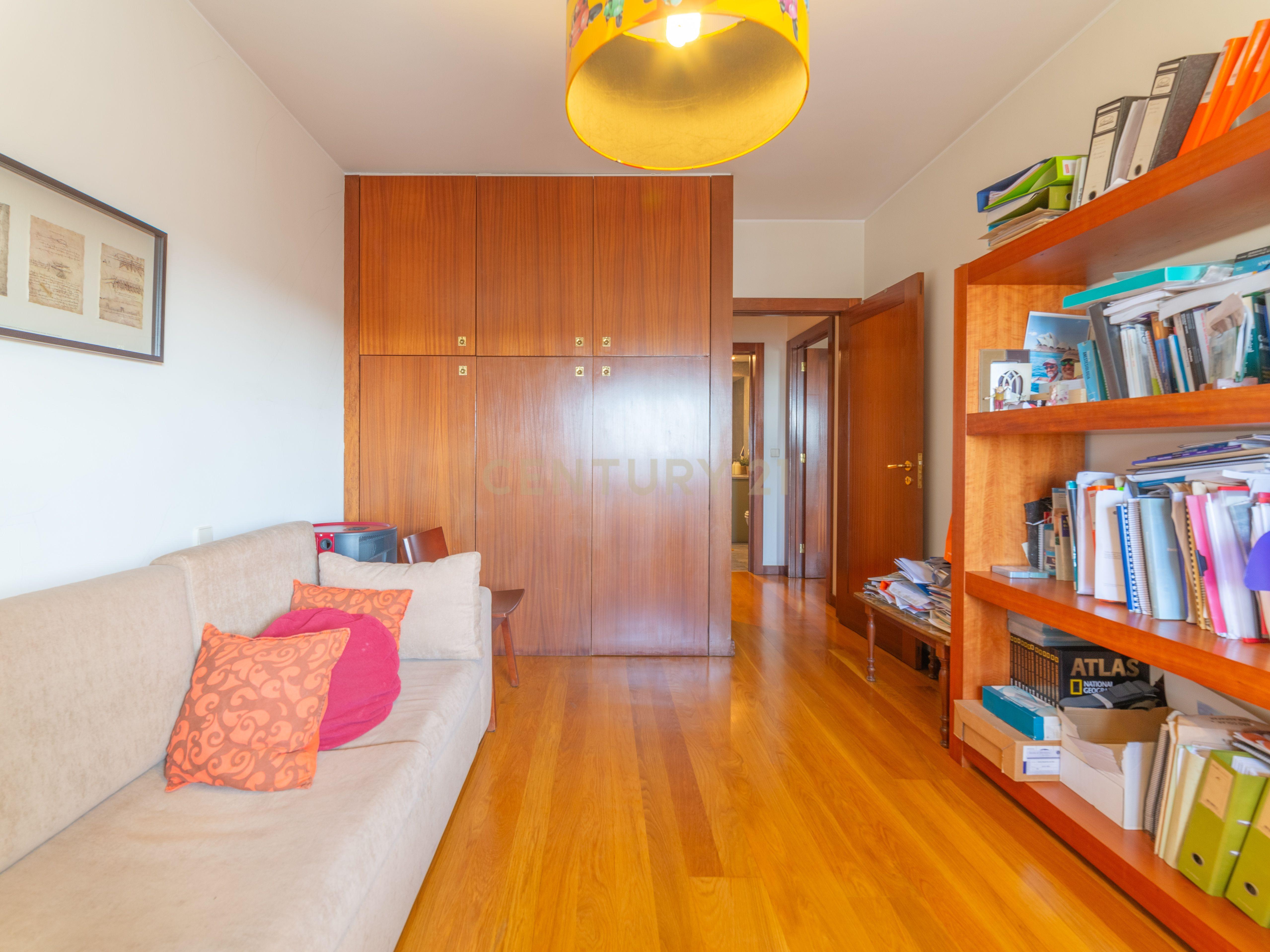 Espectacular T2 na Rua das Andrezas, em condominio fechado, em Ramalde, Porto - Image 10