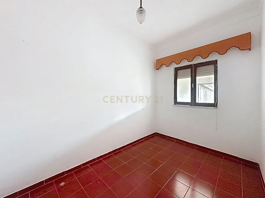 MORADIA TÉRREA COM TERRENO | ARDAZUBRE, LAMAROSA - Image 6