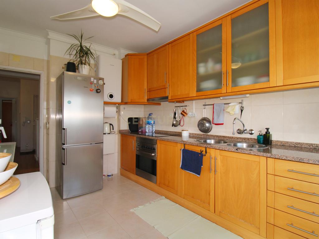 Apartamento T2 na Amora , Seixal - Image 7