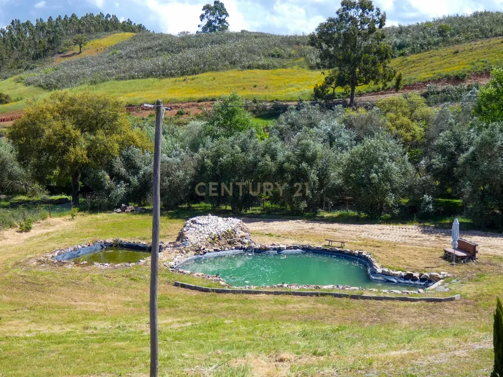 Quinta para venda (com projecto entregue para parque de campismo), com 11320m² em Odemira - Image 29