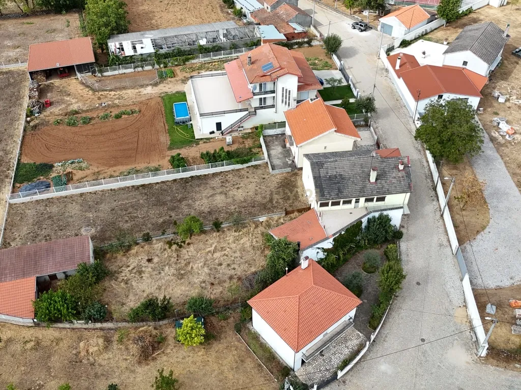 Moradia T4 com Terreno - Salsas - Bragança - Image 6