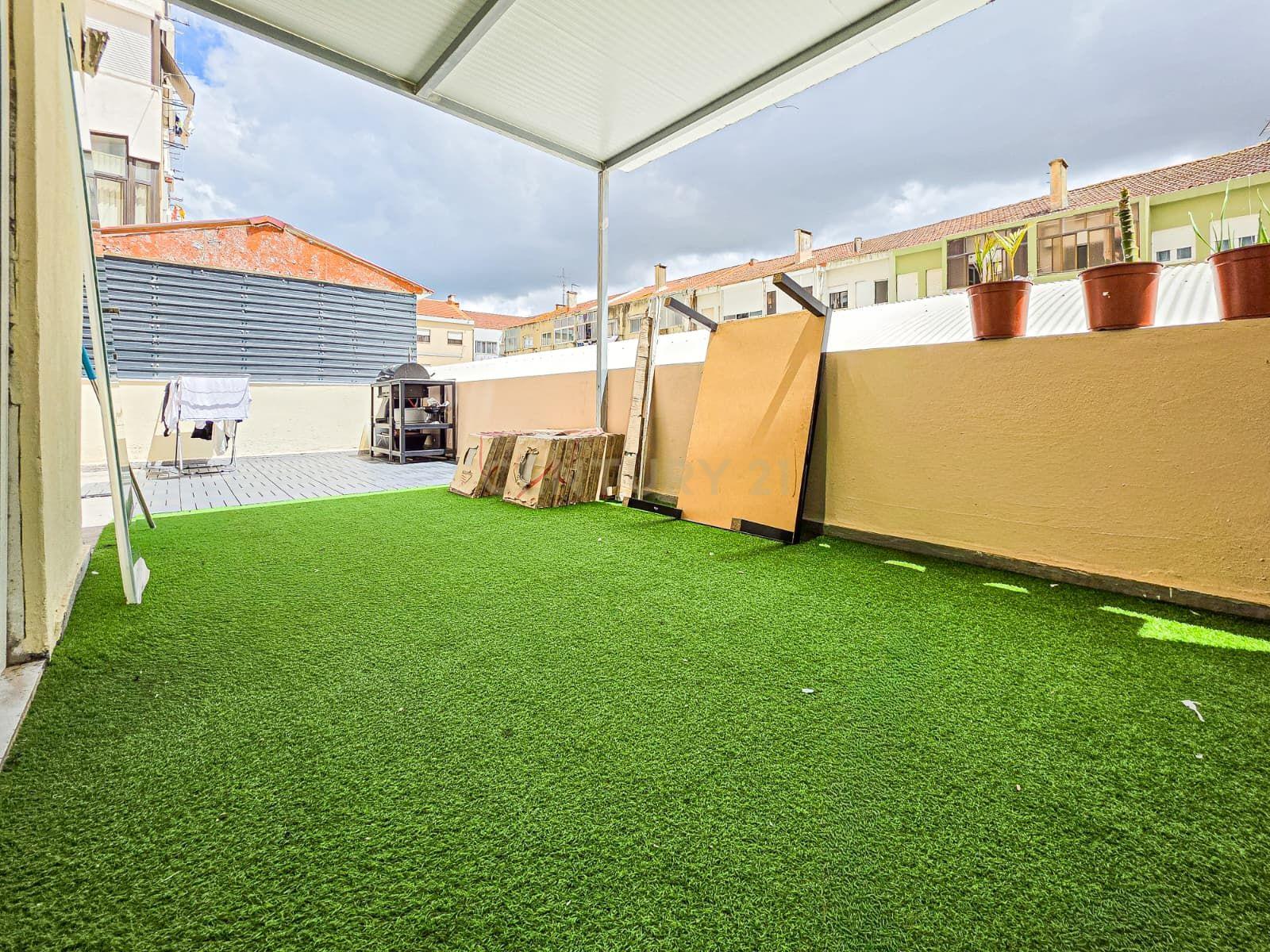 Fotografia 5 de Apartamento Espaçoso em Alto do Seixalinho, Barreiro