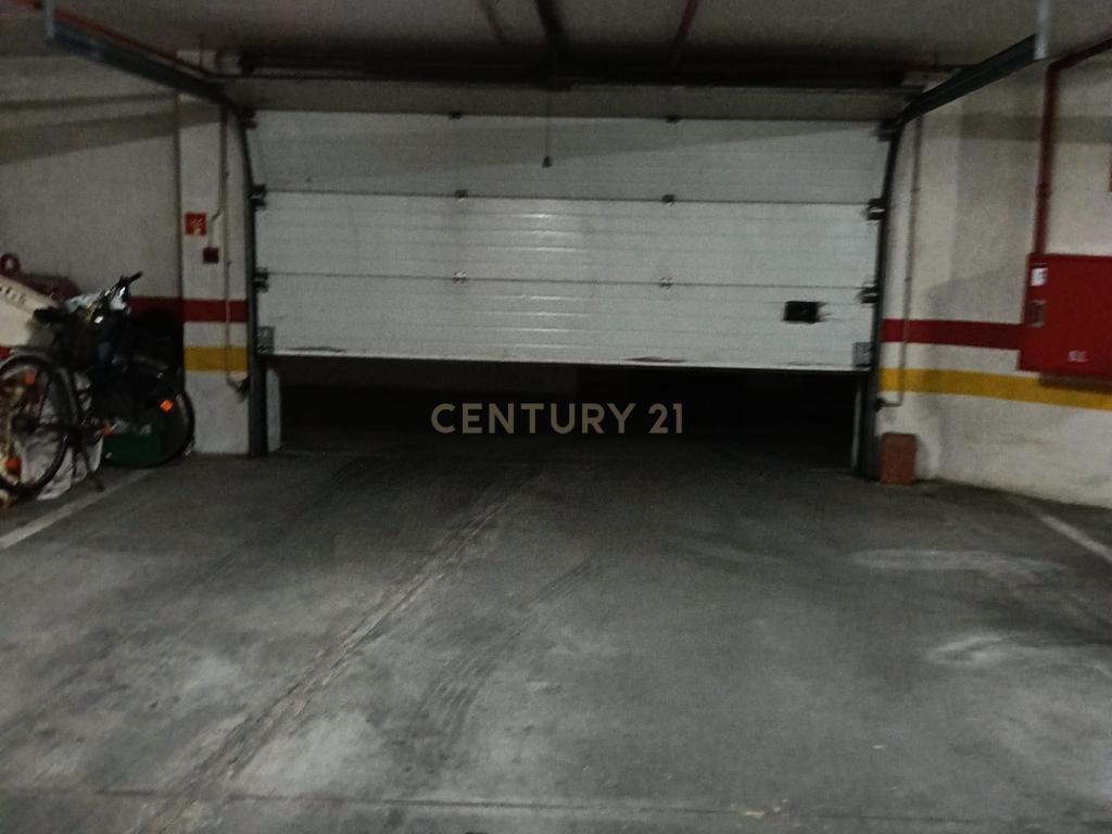 Arrenda-se – Espaço Comercial na Ameixoeira - Image 11