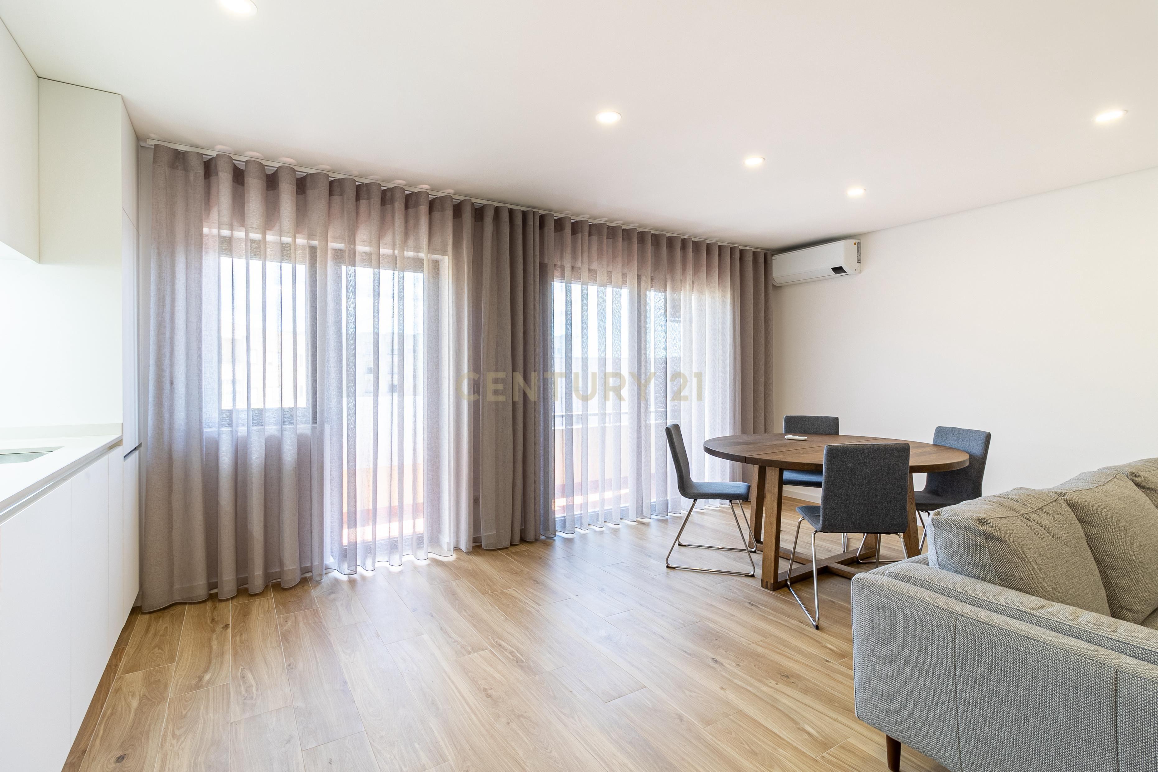 Fotografia 3 de Apartamento T3 Remodelado com garagem em Braga | Próximo do Centro Histórico