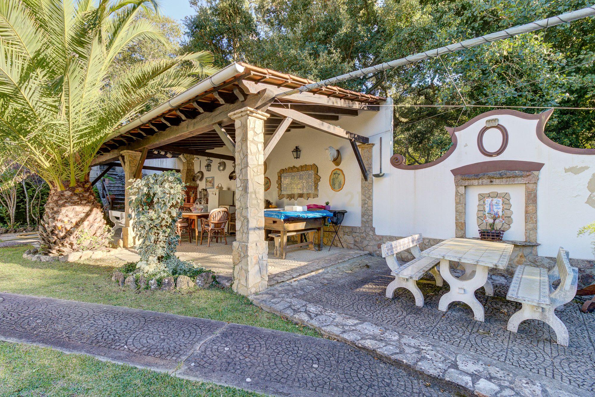 Quinta Rústica em Bucelas, com terreno de 4500m2 - Image 2