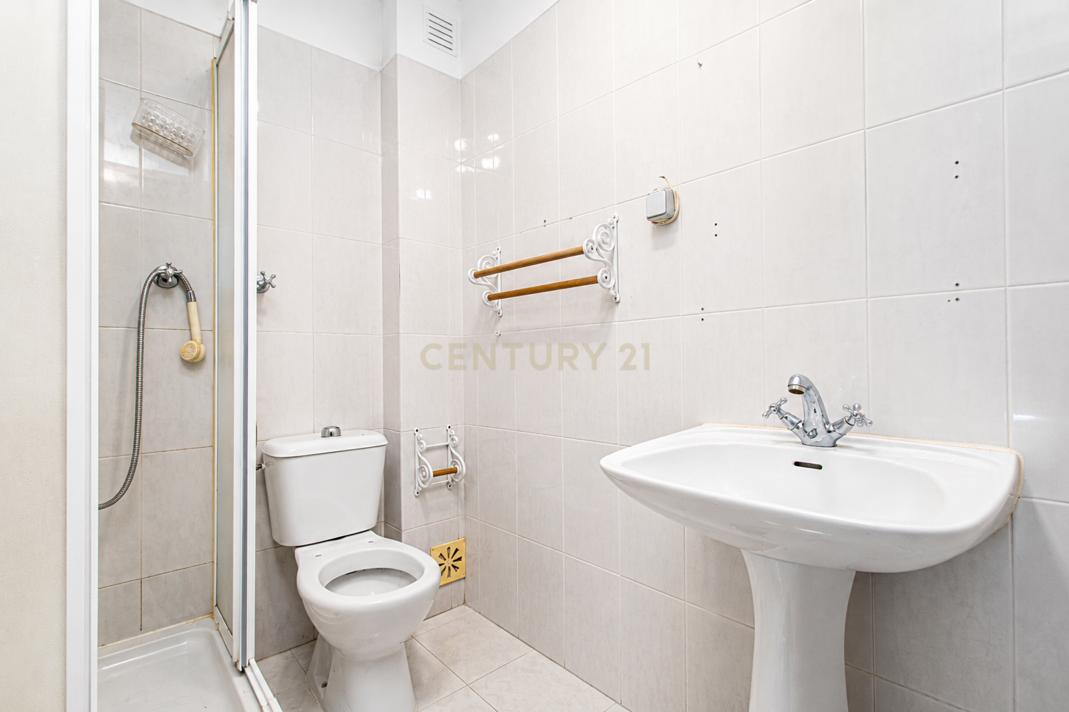 Fotografia 12 de Apartamento T3 com Parqueamento e Arrecadação | Rio de Mouro