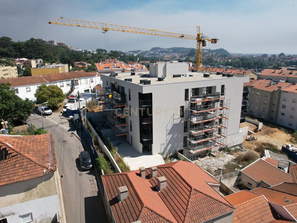 Apartamento T2   - A 700m Metro -Hospital S.Silva - Linha Amarela Metro - Image 33