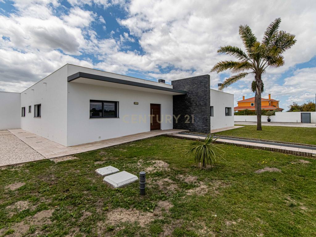 Moradia Térrea T4 no Montijo — Isolada, Moderna e com Piscina - Image 40
