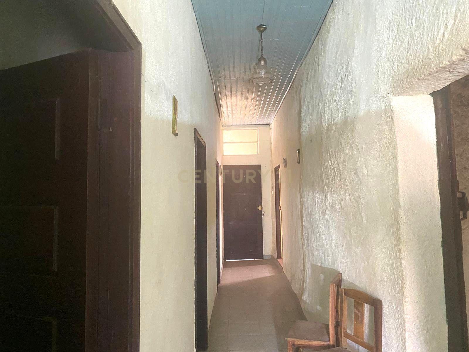 Fotografia 8 de Casa para reconstruir em Aldeia típica do Concelho