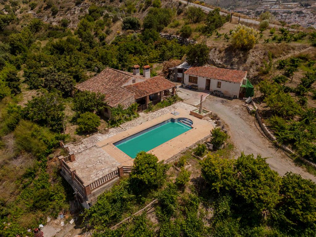 Casa T3 com Vista Panorâmica e Piscina em Granada, Andalucía - Image 1
