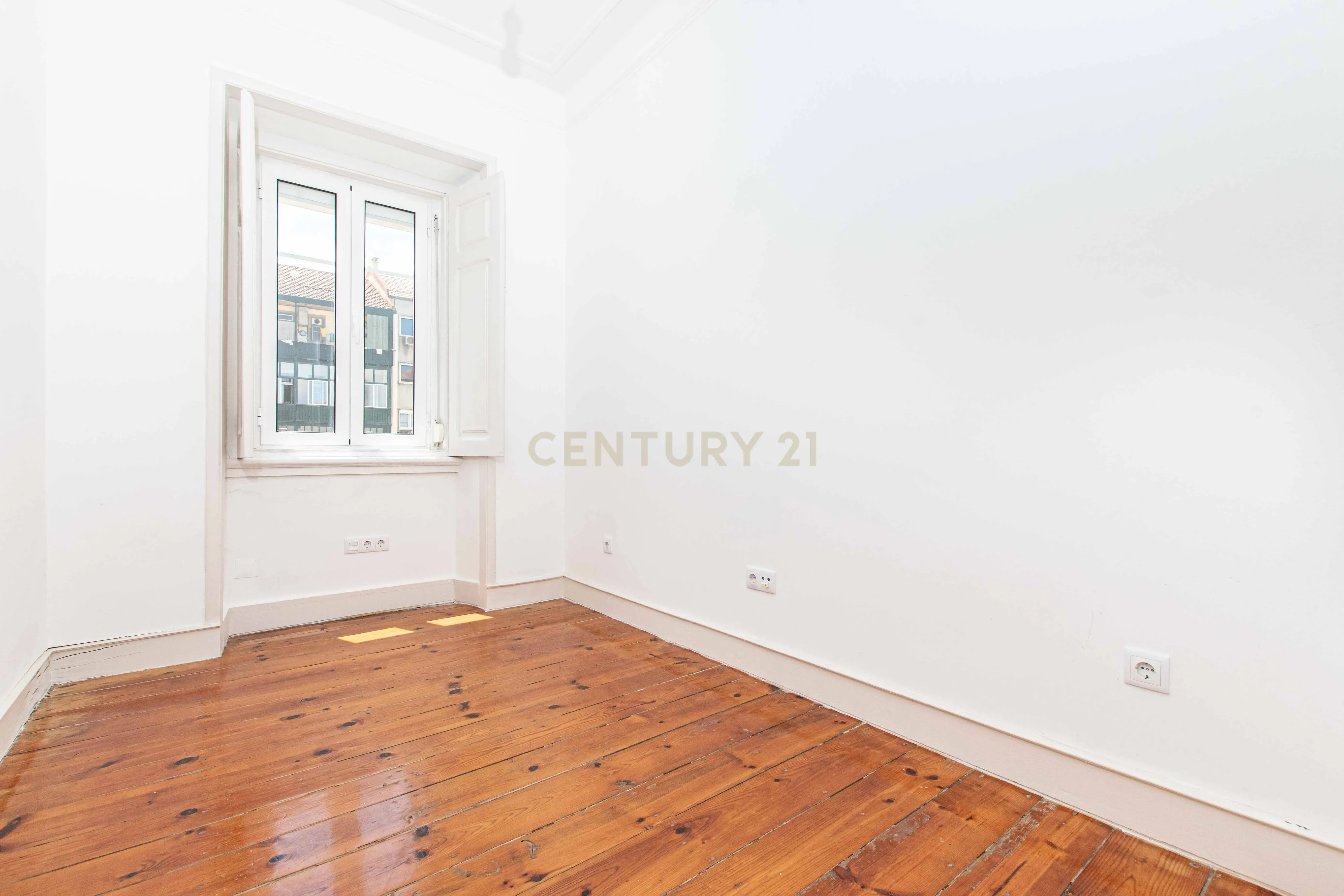 Fotografia 11 de Apartamento T2 com Charme | Campo de Ourique | Totalmente Equipado