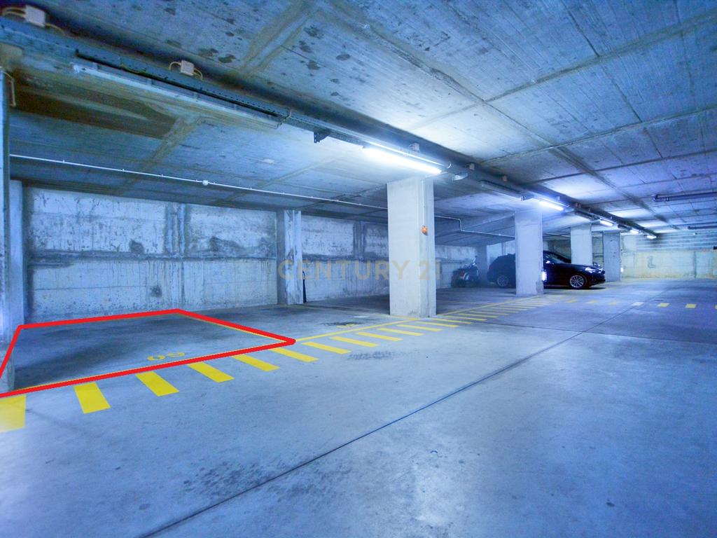 Apartamento T0 Parque das Nações - Image 23
