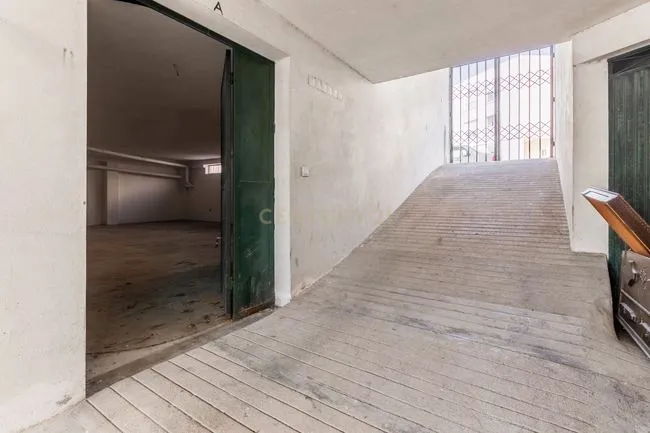 ARMAZÉM PARA VENDA | 73 m² | ERMESINDE – TRAVESSA DO RAMALHÃO - Image 4