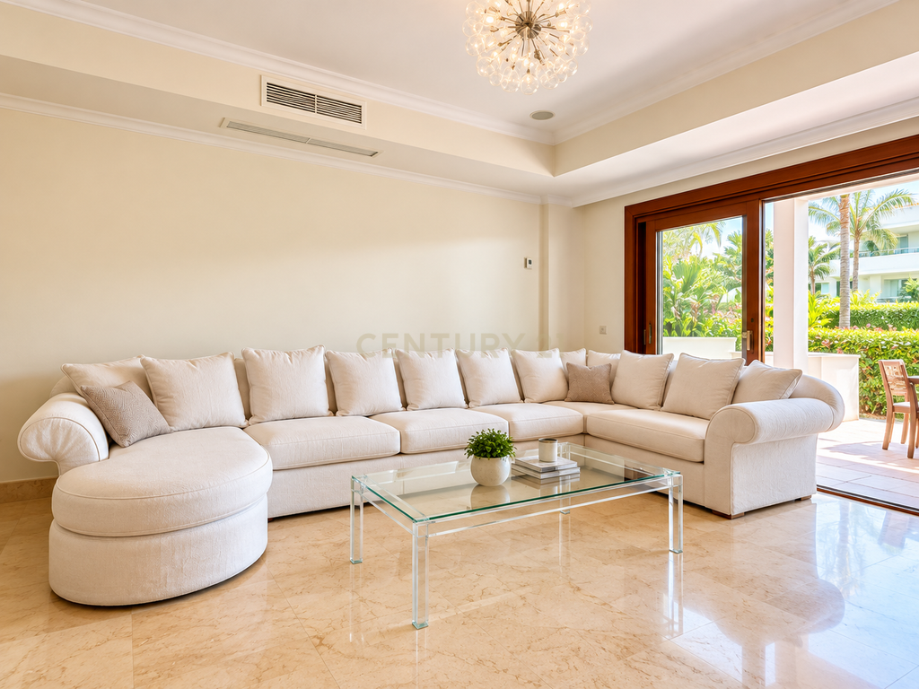 Apartamento Espaçoso com Jardim e Grande Terraço na Prestigiada Zona de Nagüeles, Marbella - Image 8