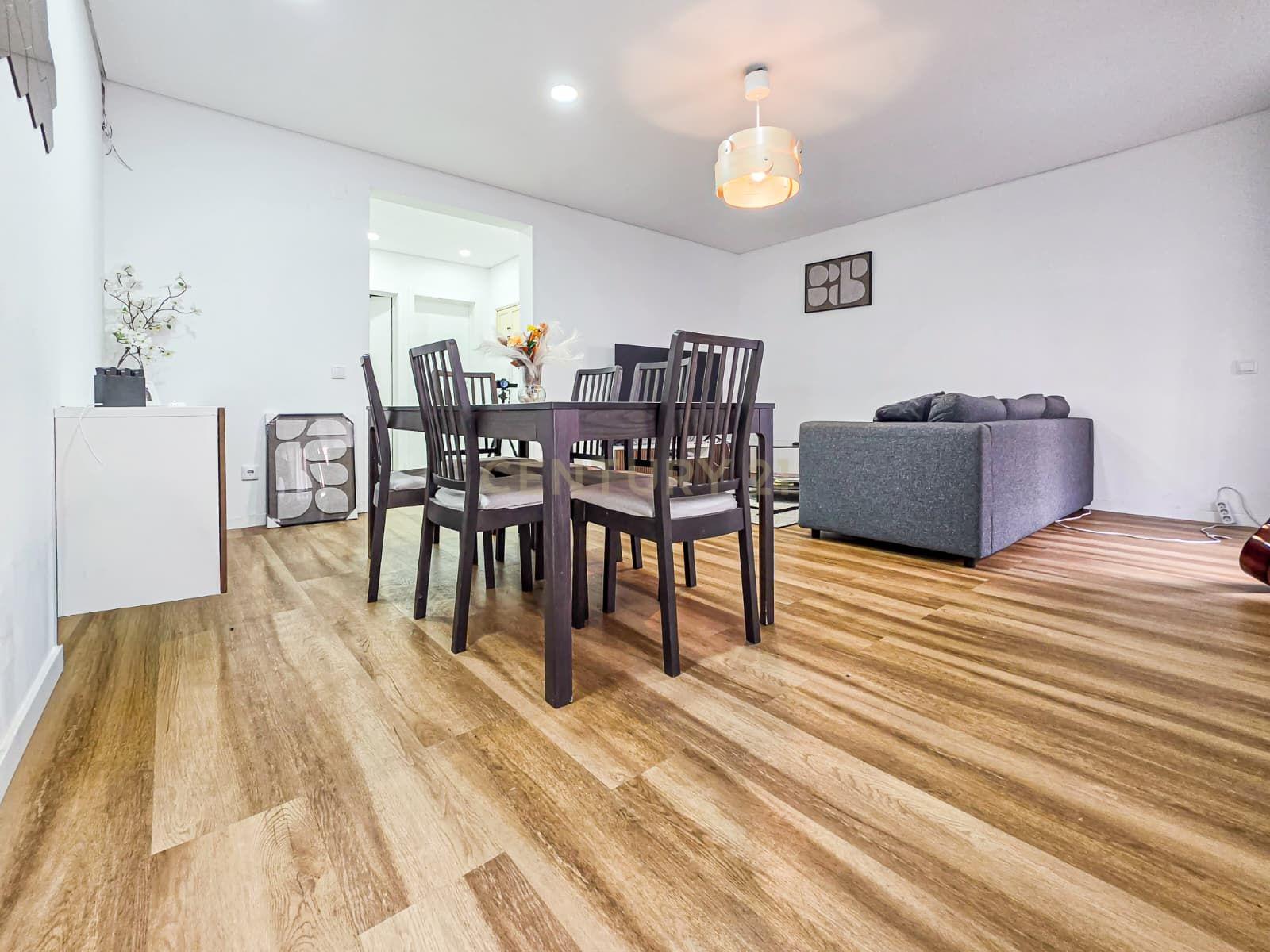 Fotografia 9 de Apartamento Espaçoso em Alto do Seixalinho, Barreiro
