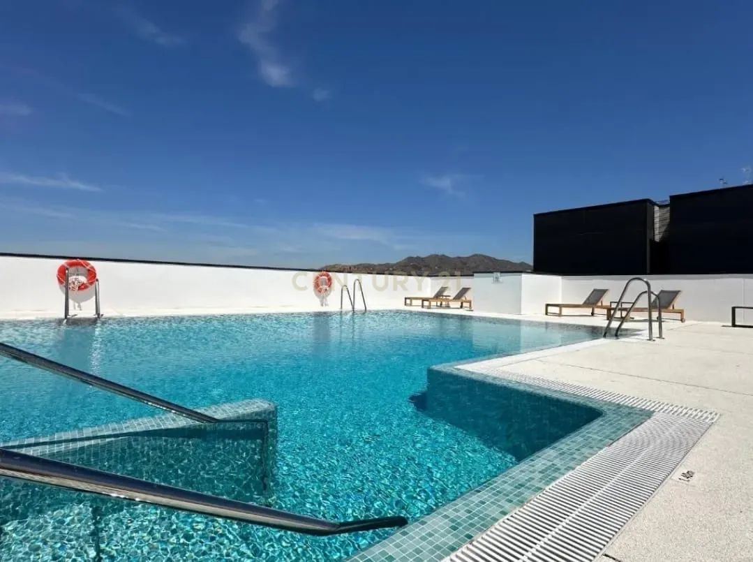 Apartamento Novo em Málaga com 3 Quartos e Despesas Incluídas - Image 15